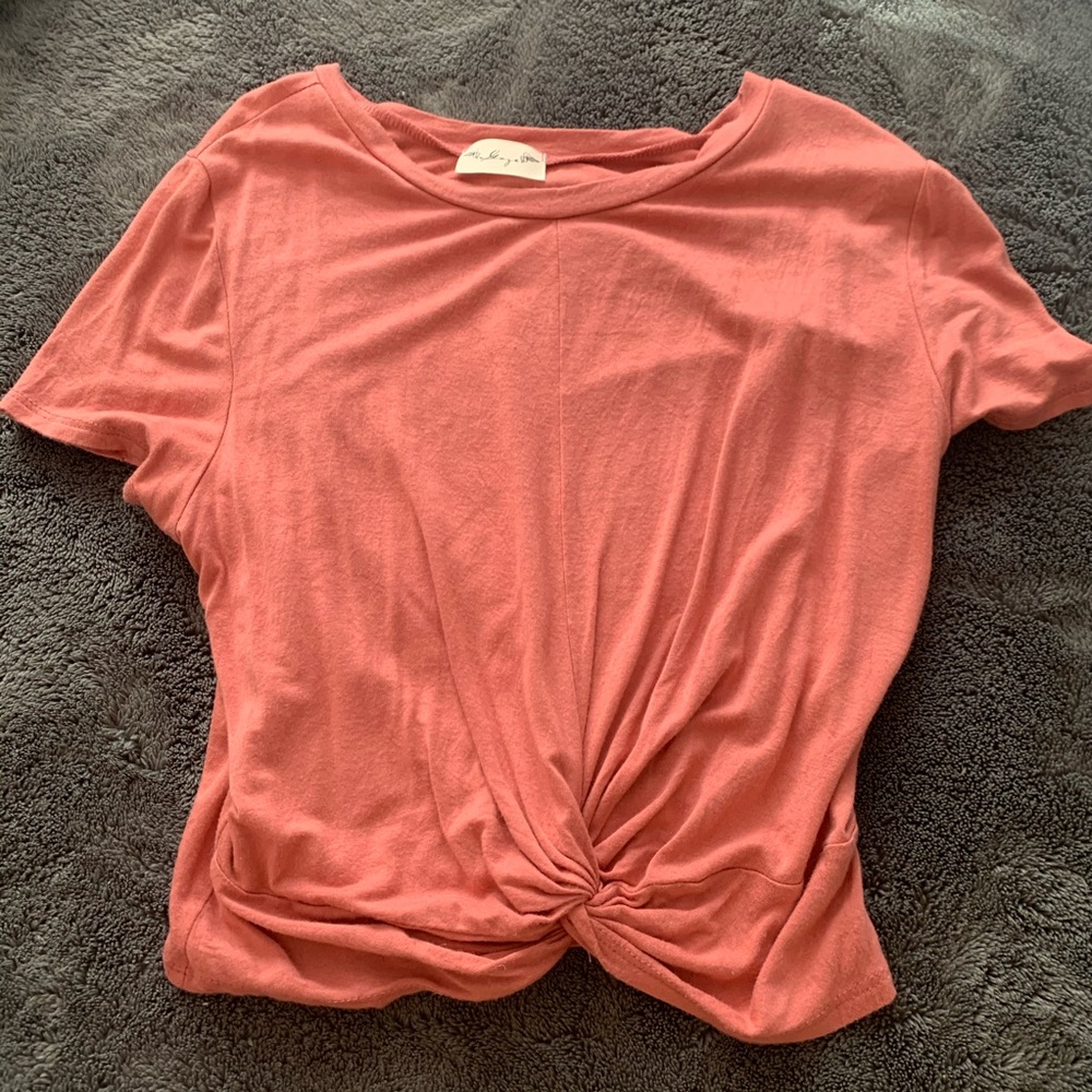 cropped knot shirt